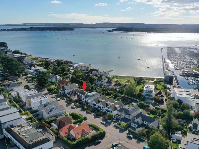 House for sale in Lilliput, Poole