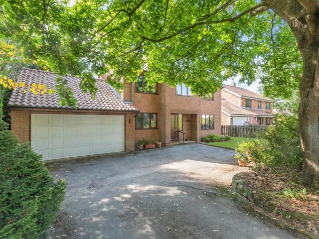 House for sale in Oatlands, Harrogate