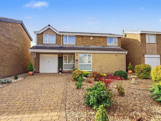 House for sale in Lancaster Park, Morpeth