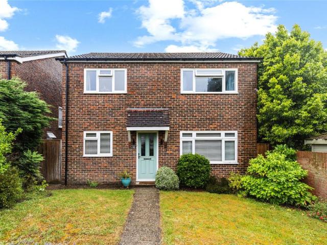 House for sale in Littlecote, West Sussex