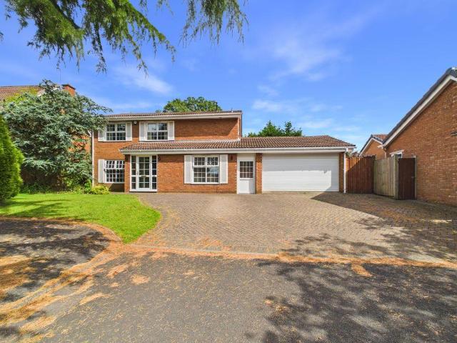 House for sale in Goldthorn Hill, Penn