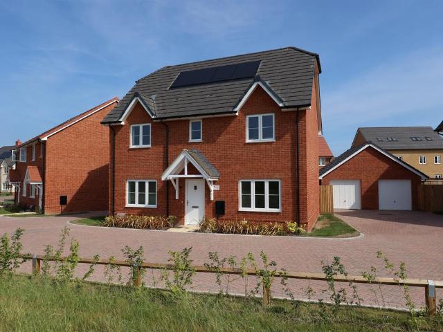 House for sale in Dale Hill, Essex