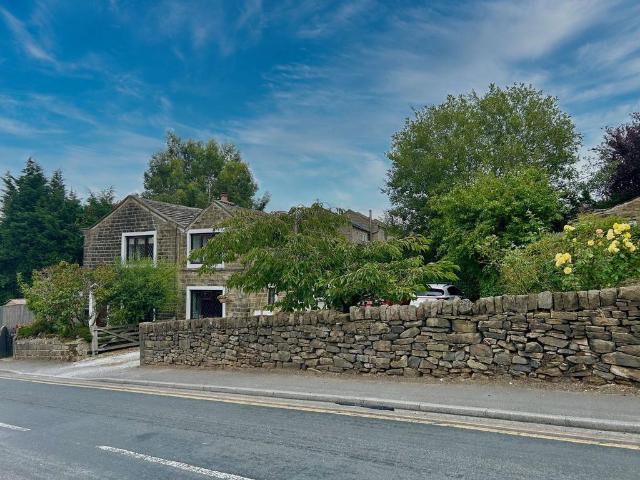 House for sale in Cullingworth, West Yorkshire