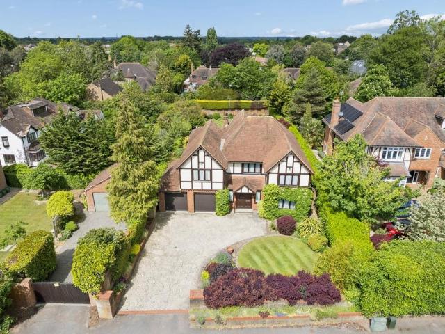 House for sale in Battlers Green, Hertsmere