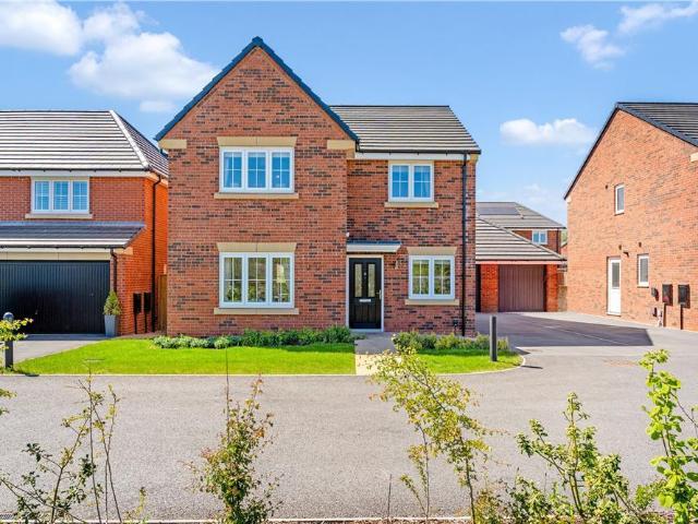 House for sale in Lunts Heath, Widnes