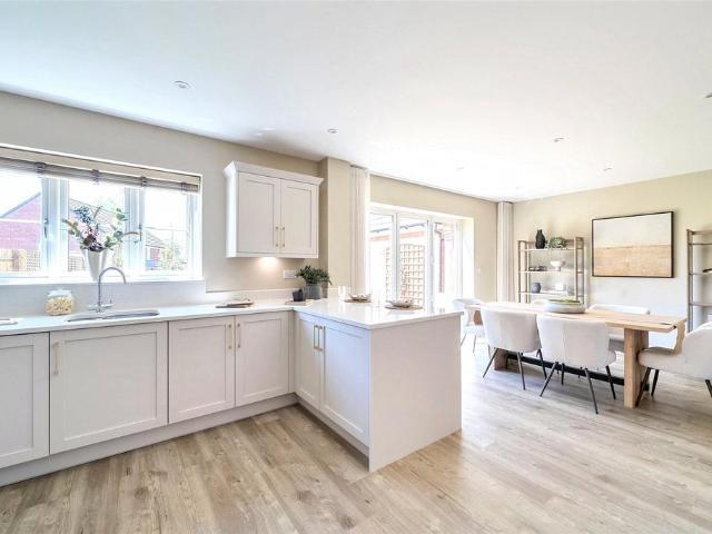 House for sale in Bromsberrow Heath, Gloucestershire