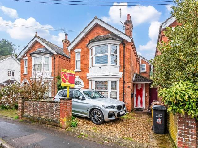 House for sale in Barton Stacey, Hampshire