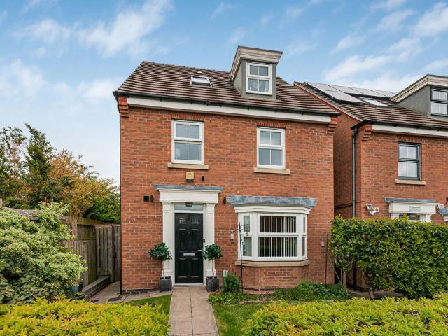 House for sale in Kingswood, Hull