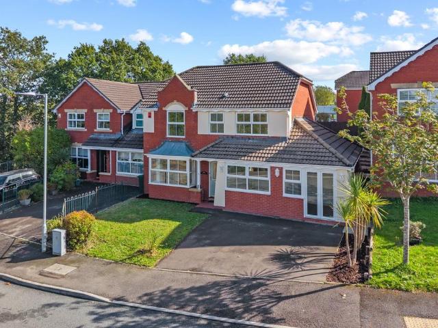 House for sale in Ravenhill, Swansea