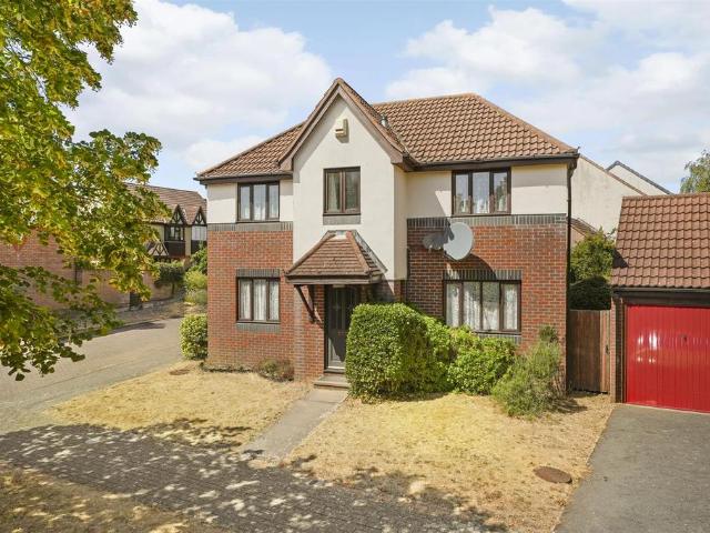 House for sale in Bletchley, Milton Keynes