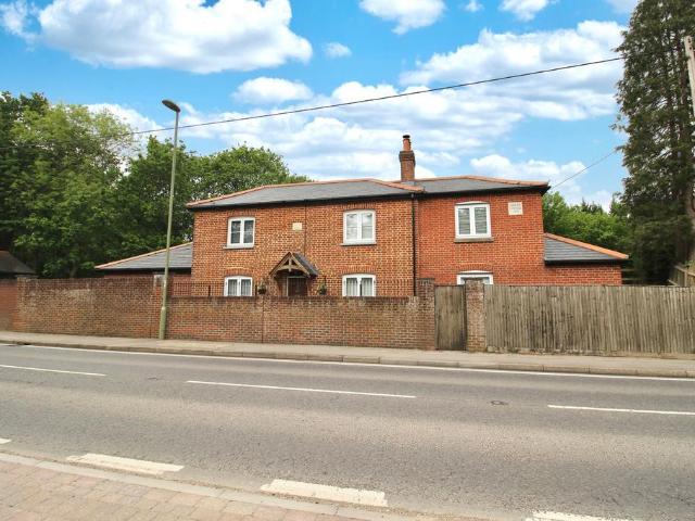 House for sale in Broadoak, Helford
