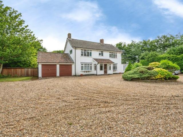 House for sale in Comers, Norfolk