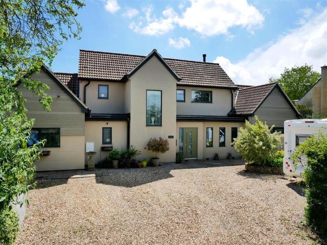 House for sale in Calne
