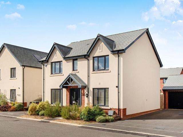 House for sale in Newcourt, Watergate