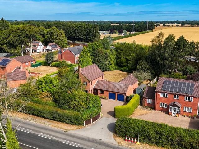 House for sale in Saxon Fields, Broadland