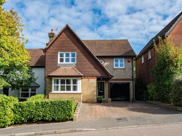 House for sale in Maidenbower, Crawley