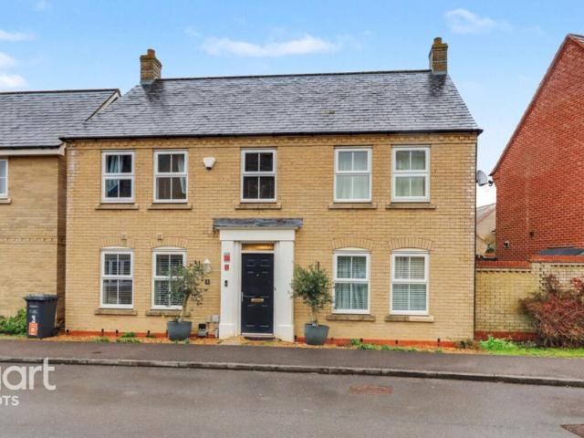 House for sale in Loves Farm, Huntingdon
