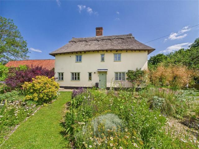 House for sale in Chelmondiston, Suffolk