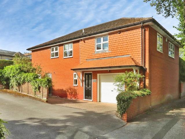 House for sale in Kilton, Costhorpe