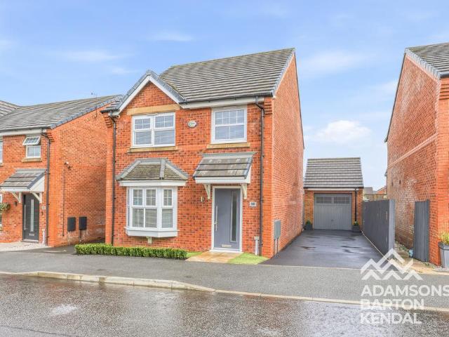 House for sale in Balderstone, Burnedge