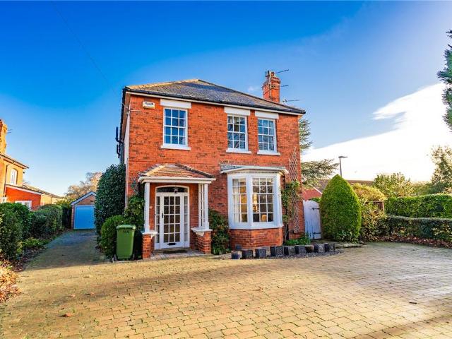 House for sale in Scartho, North East Lincolnshire