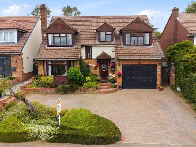 House for sale in Fretherne, Hertfordshire
