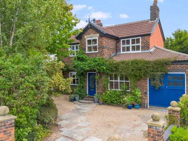 House for sale in Wargrave, Newton-le-willows