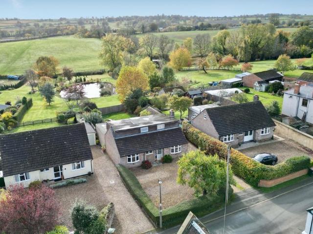 House for sale in Ravensthorpe