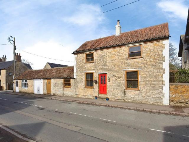 House for sale in Waltham on the Wolds and Thorpe Arnold, Brentingby