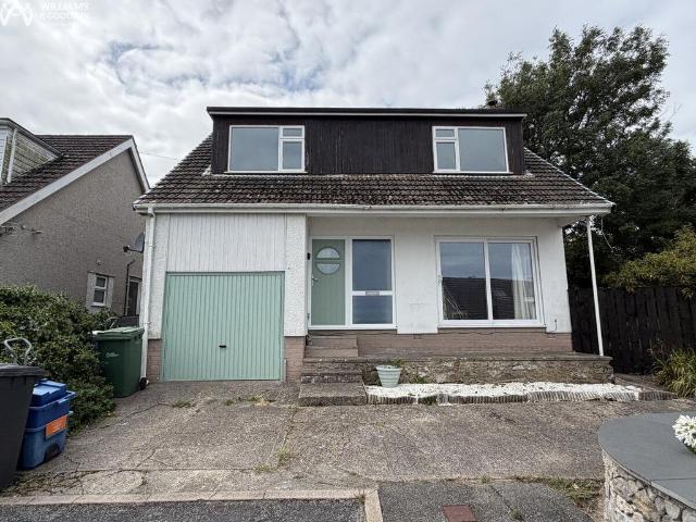 House for sale in Llanfair-Mathafarn-Eithaf, Tynygongl