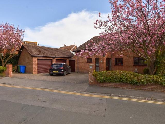 House for sale in Whitby, North Yorkshire