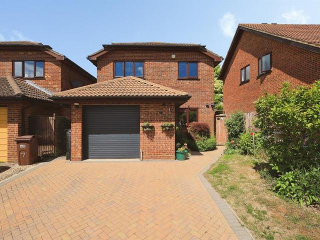 House for sale in Cross In Hand, East Sussex