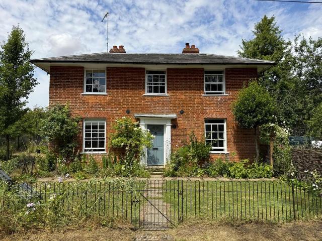House for sale in Eastbridge, Suffolk