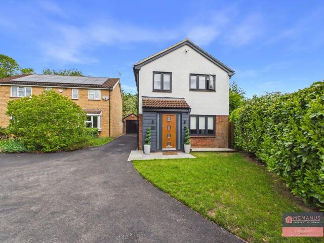 House for sale in Broadwater, Shephall