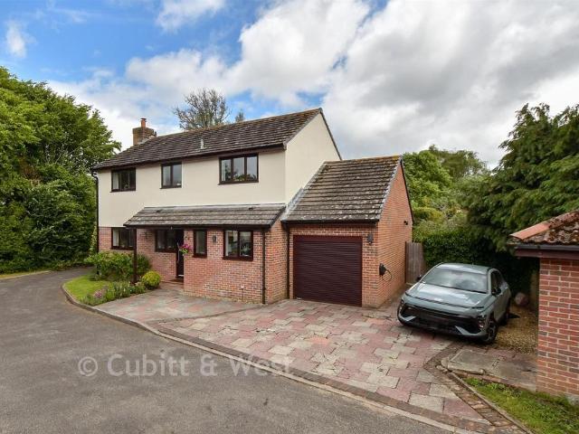 House for sale in Ashington, Horsham