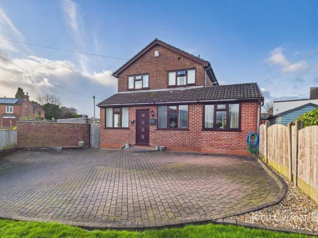 House for sale in The Heath, Beamhurst