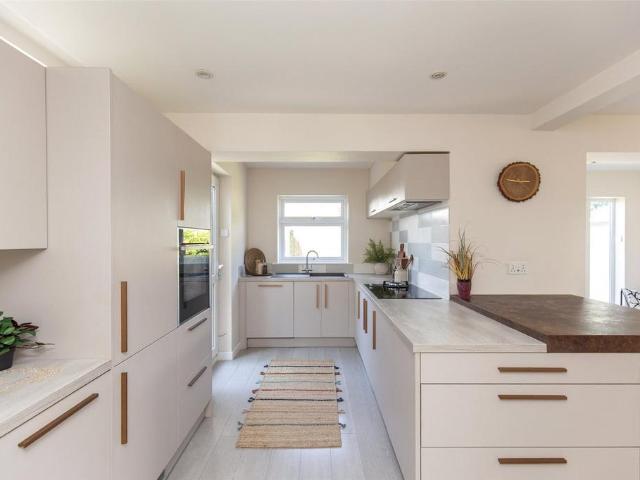 House for sale in Feckenham, City Of Bristol