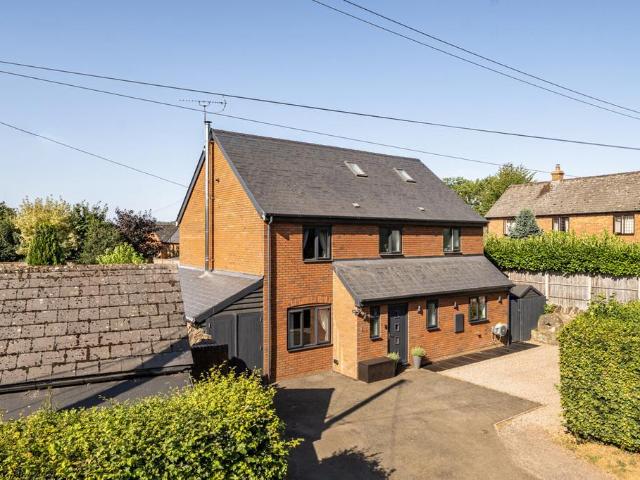 House for sale in Ford and Stoke Prior, Stoke Prior