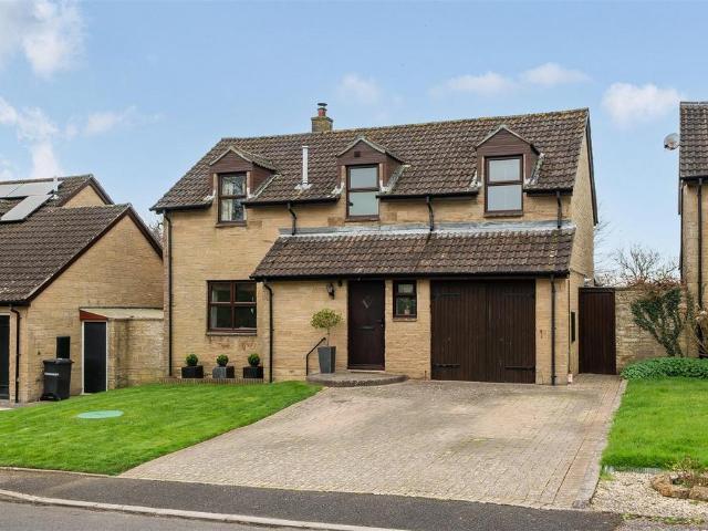 House for sale in East Chinnock, Somerset