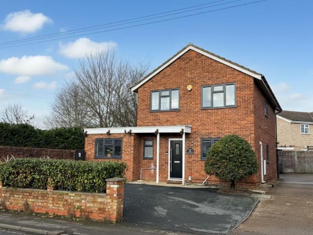 House for sale in Bedford