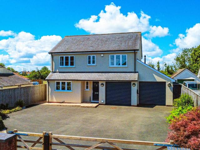 House for sale in West Monkton, Somerset