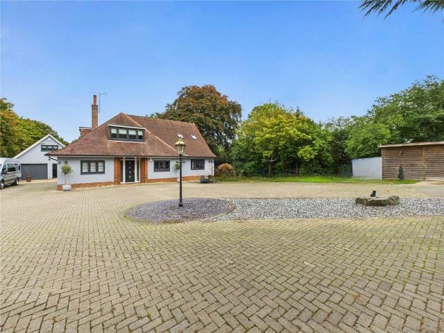House for sale in Eastbridge, Suffolk