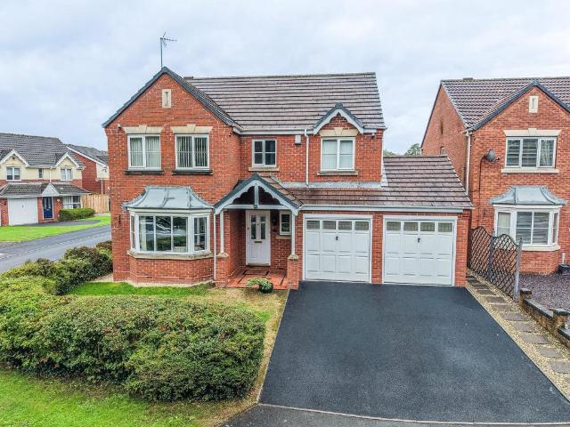 House for sale in Pelsall, West Midlands
