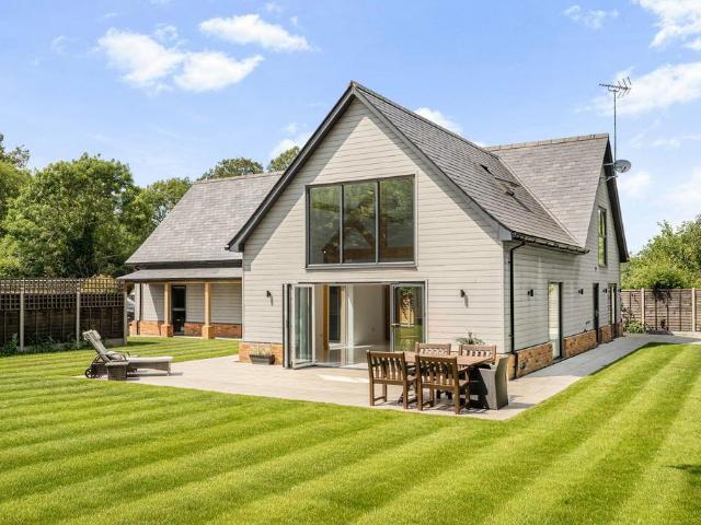 House for sale in Duton Hill, Essex
