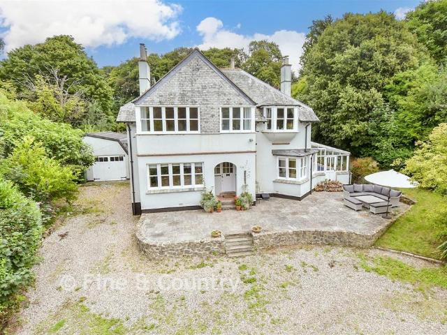 House for sale in Folkestone, Kent
