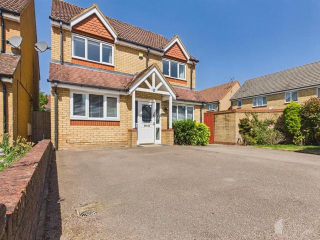 House for sale in St Nicholas, Shephall