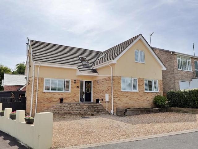 House for sale in Corfe Mullen