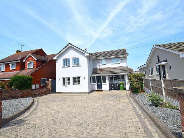 House for sale in Hawkwell, Barling