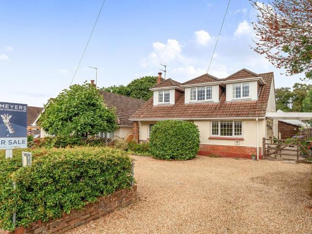 House for sale in Canford Bottom