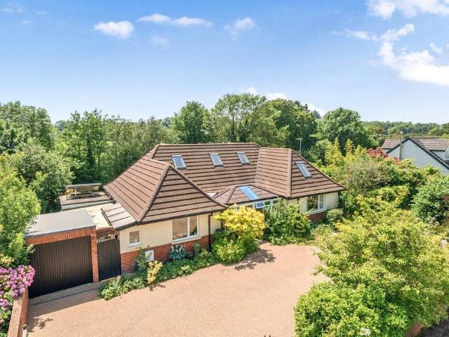 House for sale in Clyst St. George, Budlake